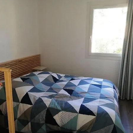 Apartment Agreable Avec Parking Dans Arboree Tres Calme